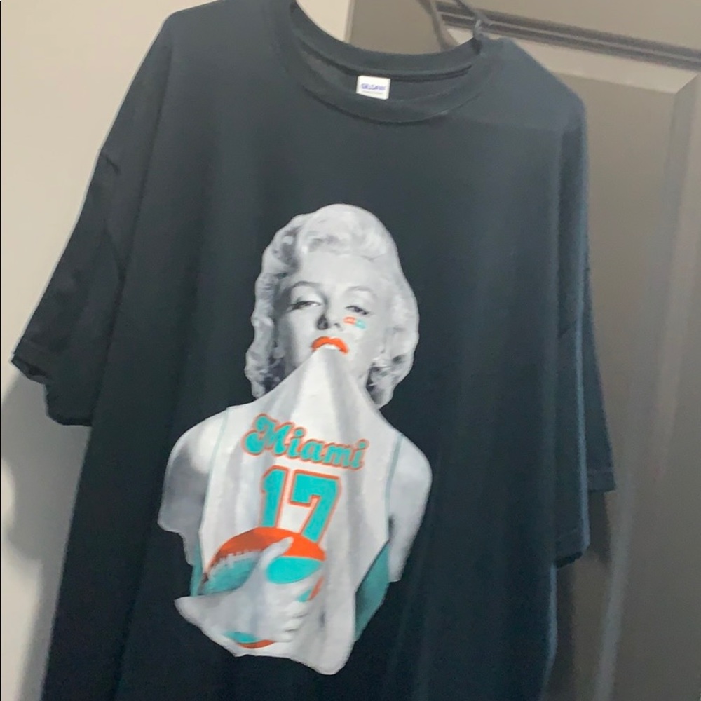 Miami t shirt